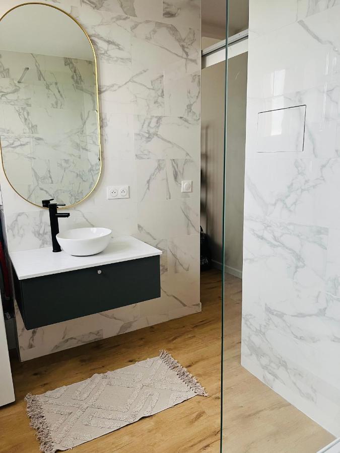 Appartement Plein Centre Ville D'阿尔福维尔 外观 照片