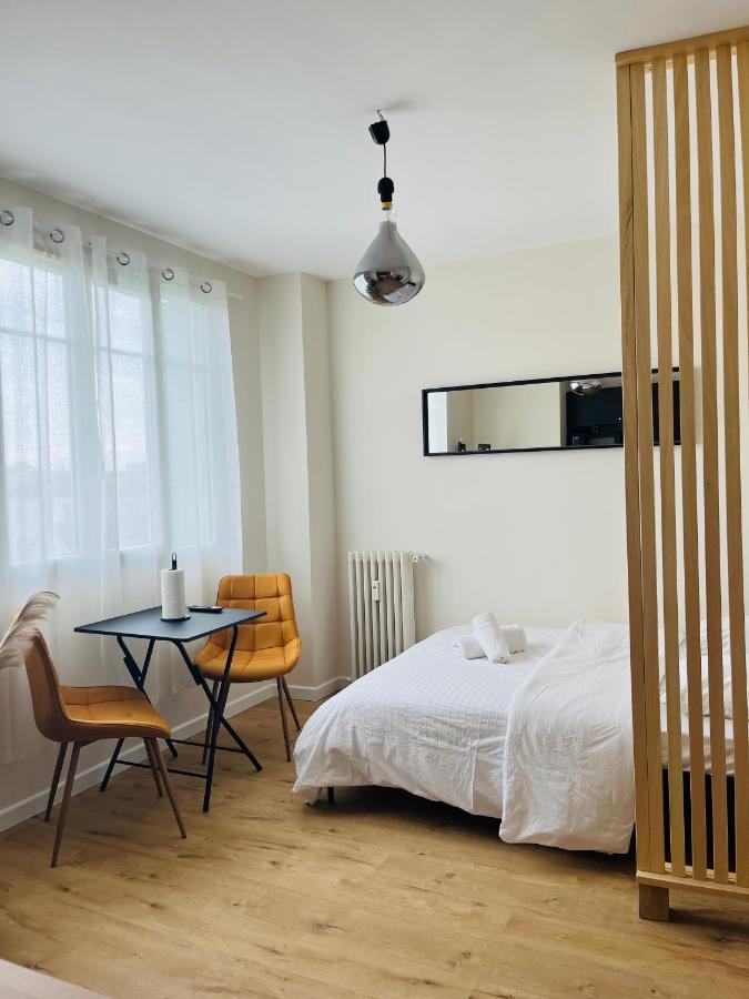 Appartement Plein Centre Ville D'阿尔福维尔 外观 照片